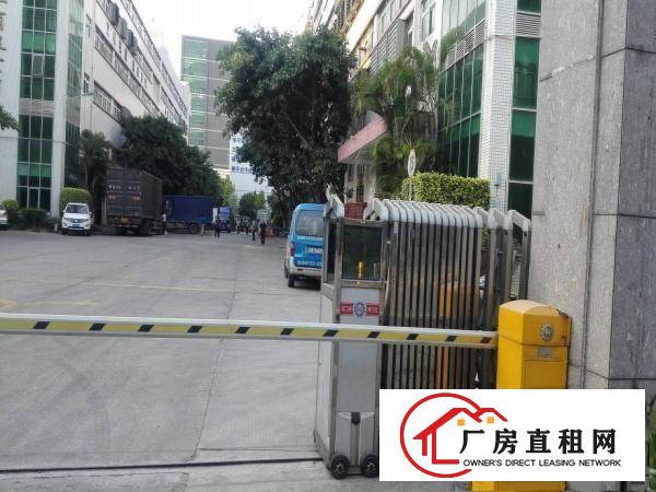 
园区高大形象好，管理规范，环境好