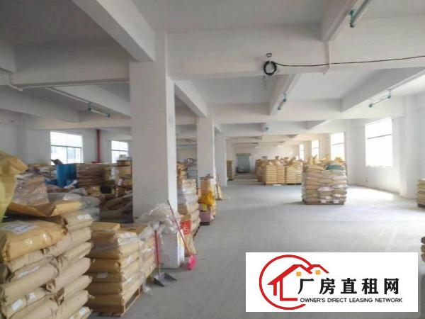 
横岗楼上可服装厂房650平1200平18元出租