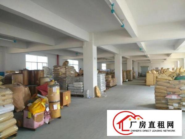 
横岗楼上可服装厂房650平1200平18元出租