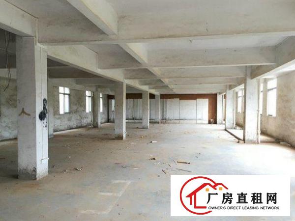 
坪山谢屋二楼厂房600方交通便利水电齐全业主招租