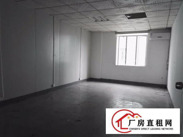 
坪山家德马峦工业厂房3楼805平米，现成水电和装修