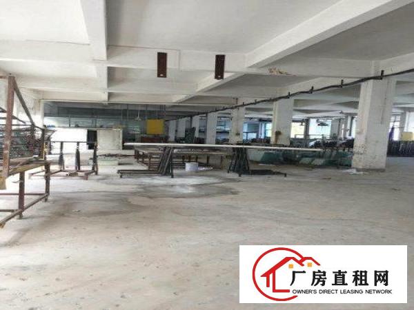 
龙岗工业园厂房出租8800平可分租地段好