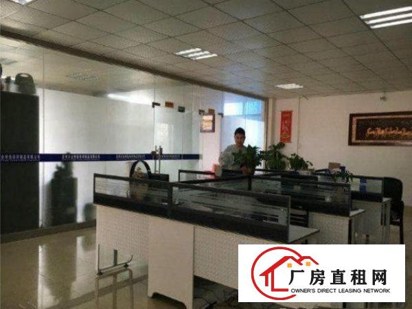 
急租！坪山鸳鸯围二楼600平方带装修自家厂房形象好