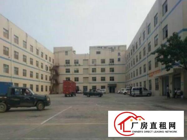 
坪山三洋湖楼上现成水电装修2000平业主直租