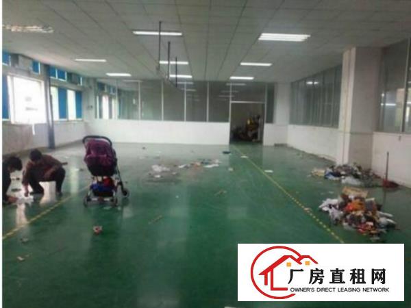
坪山三洋湖楼上现成水电装修2000平业主直租