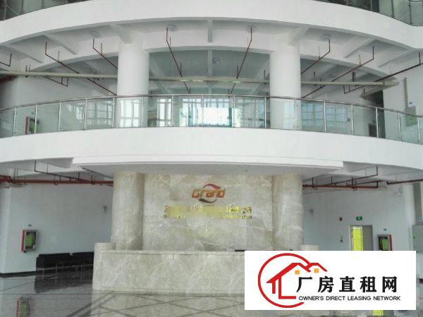 
坪山大工业区3楼2200平米带现成装修红本厂房出租