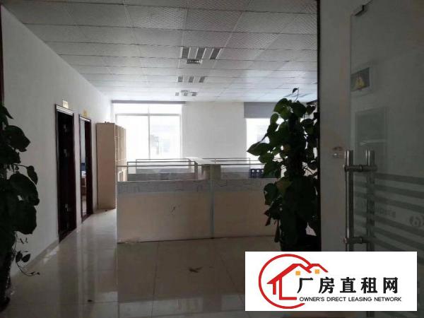 
坪山新出二楼680平厂房出租，带豪华装修