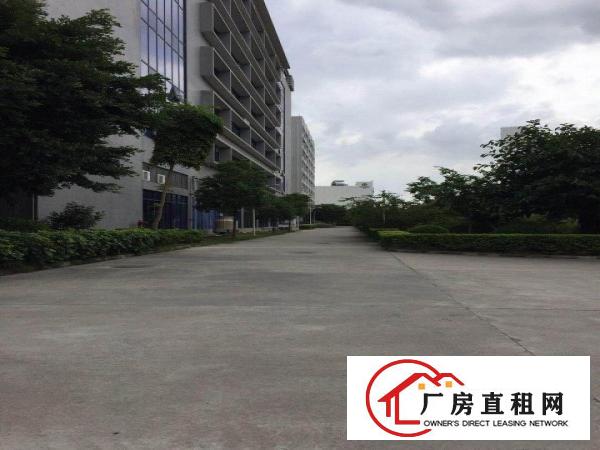 
坪山友通高新产业园二楼2600平方米带豪华装修招租