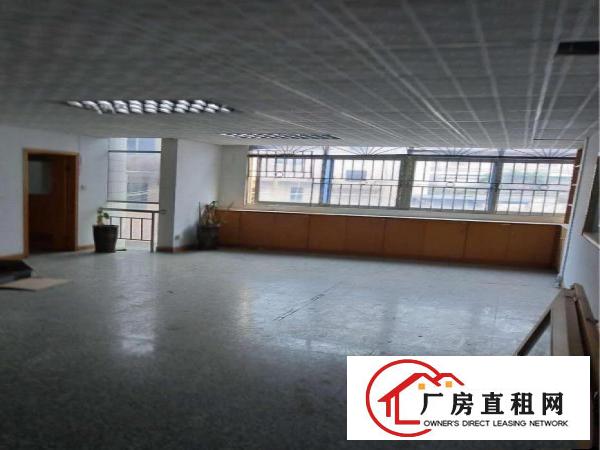 
坪山新区2楼带装修约180平米出租（水电齐全)可分
