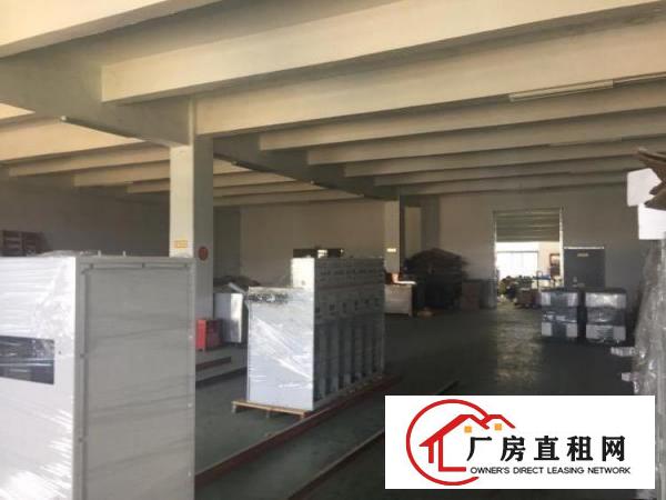 
坪山靠近宝龙新出标准一楼厂房860平出租