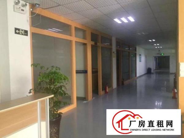 
坪山大工业区1200平米楼上整层装修厂房出租
