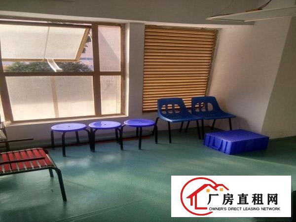 
出租坪山新区附近50平米写字楼，办公室，100平米车间，电商