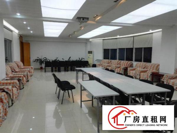 
坑梓深汕路边一楼厂房1000平方出租