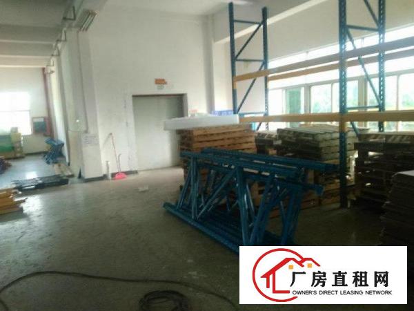
坑梓秀新工业园独院，厂房2栋，共7000平招租