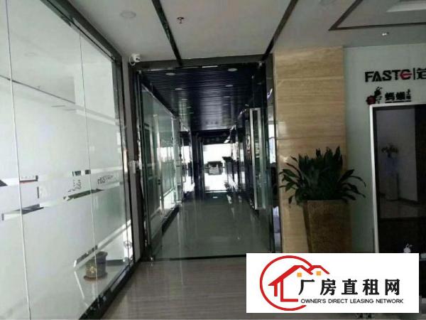 
坑梓大型科技园四楼2100平方带空中私家花园招租
