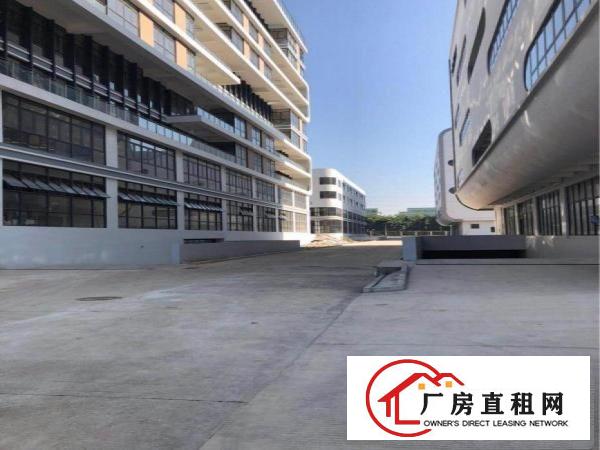 
坑梓大型科技园2100平方带空中私家花园招租
