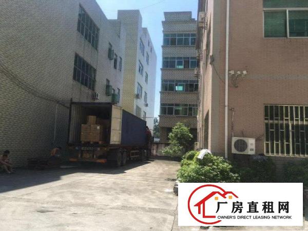 
龙华新区观澜黎光工业区1到2楼4000