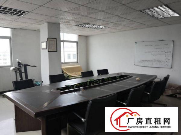 
龙华新区各式厂房招租大小都有可分租