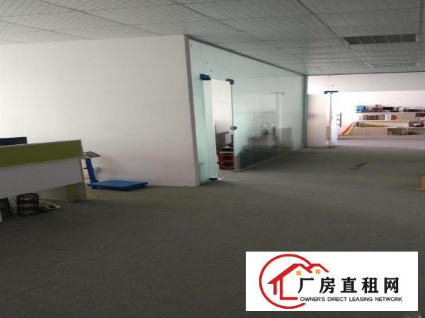
观澜桂花工业区3楼1600平米带装修厂房出租
