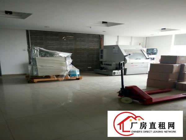 
观澜章阁市场附近大富工业区2楼1200平米出租