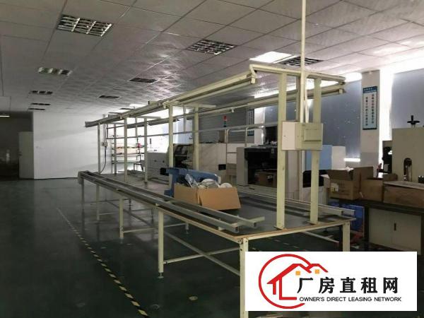 
观澜福前路边厂房出租整层900平带装修