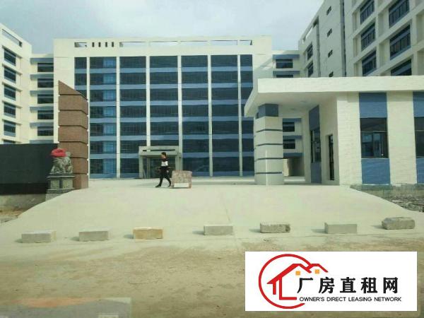 
塘厦高速出口新出豪楼上华装修1300平方米厂房出租