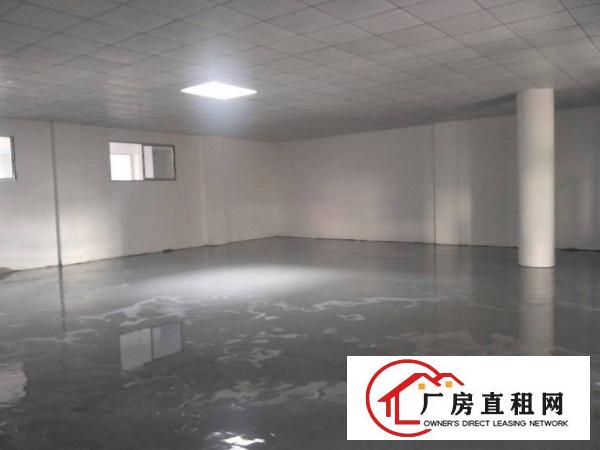 
清湖头市场附近楼上300平米带装修厂房招租