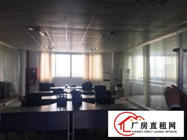 
塘厦新出楼上整层带装修厂房1300平出租，可分租