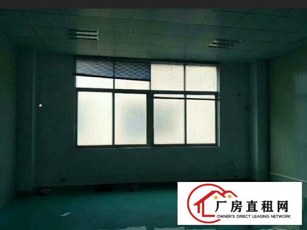 
塘厦靠近高速口860平方带地坪漆中间无柱子！易规划