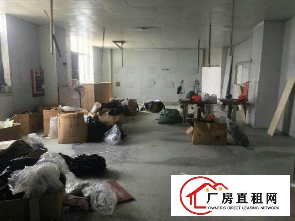 
（临近街边）塘厦平山500平方米标准楼上厂房招租