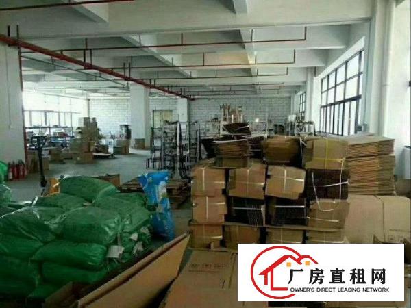 
塘厦莲湖工业园内楼上1000平厂房出租设施全齐