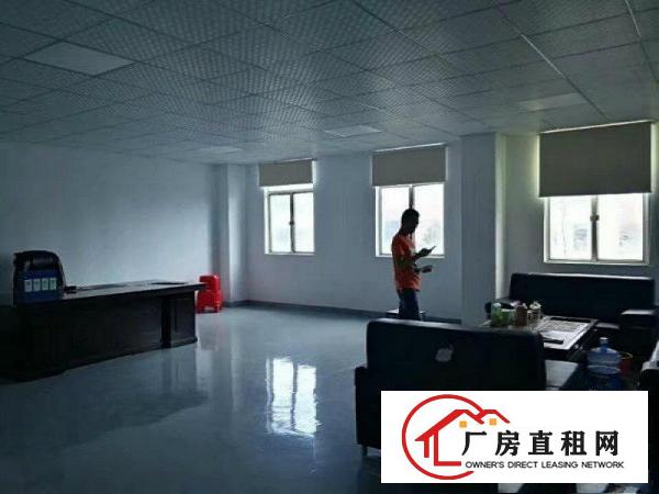 
塘厦沙湖新出标准二楼厂房800平方超大空地交通便利