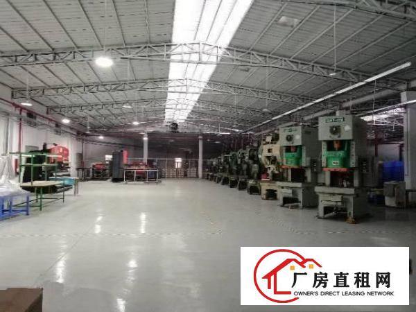 
清湖头大马路,钢构1750,高8米,无杂费,可分租