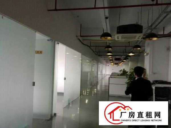 
凤岗新出楼上1500平方出租