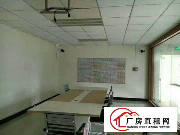 
凤岗镇金凤凰新出8米高单一层钢结构厂房出租！！！