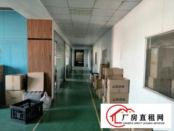 
凤岗五联新出新厂房喷油工厂转让，设备齐全！