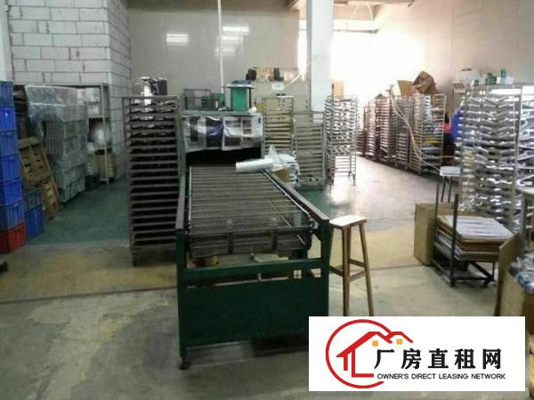 
凤岗雁田喷油厂房出租，现成水电现成，现成设备！