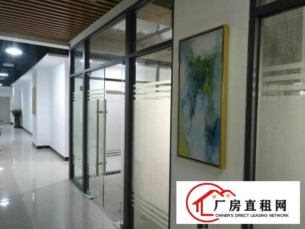 
凤岗精装写字楼招租！100到3000平米不同户型！