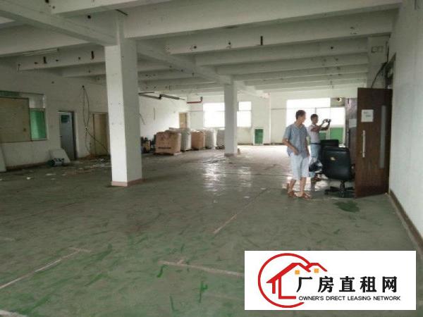 
东莞市凤岗镇官井头村新空出一楼厂房2000平米出租
