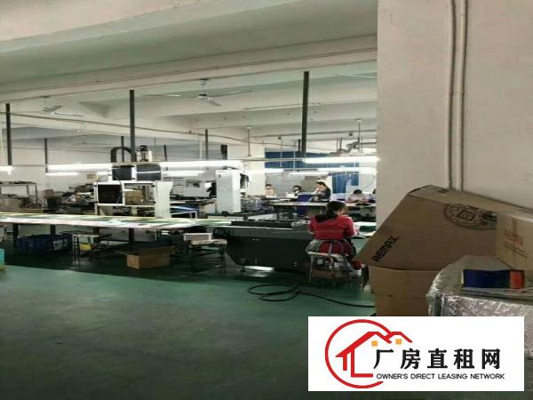 
凤岗金凤凰三楼1400带装修招租