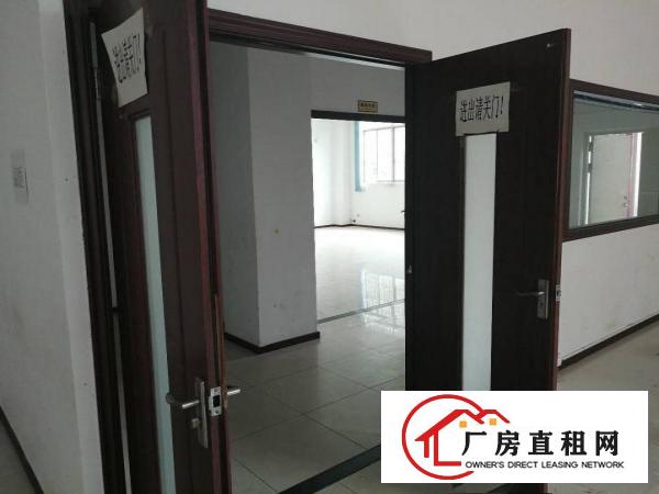 
凤岗镇金凤凰工业区2楼1100平米带装修厂房出租