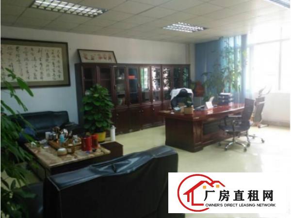 
凤岗竹塘新出原房东整层1900平方带豪华装修厂房
