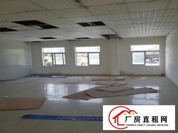 
凤岗镇中心旁独门独院2200平米出租
