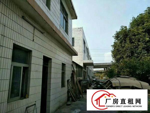 
凤岗靠深圳观澜新出经典小独院厂房3400平方