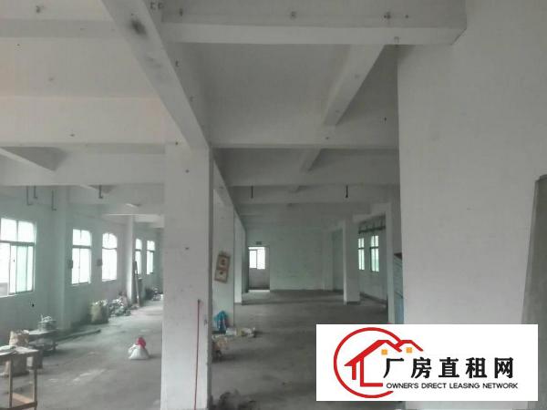 
成熟工业区标准厂房一楼1200平米现成水电出租