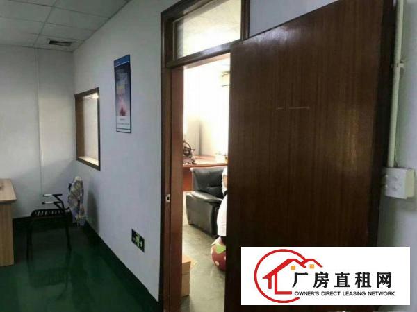 
凤岗带水电办公室装修2楼950平方出租
