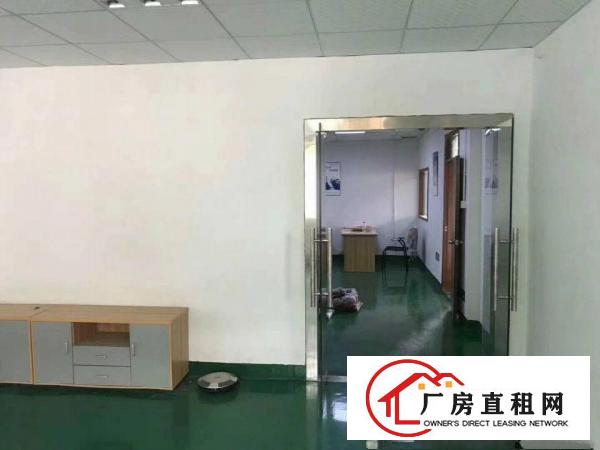 
凤岗带水电办公室装修2楼950平方出租