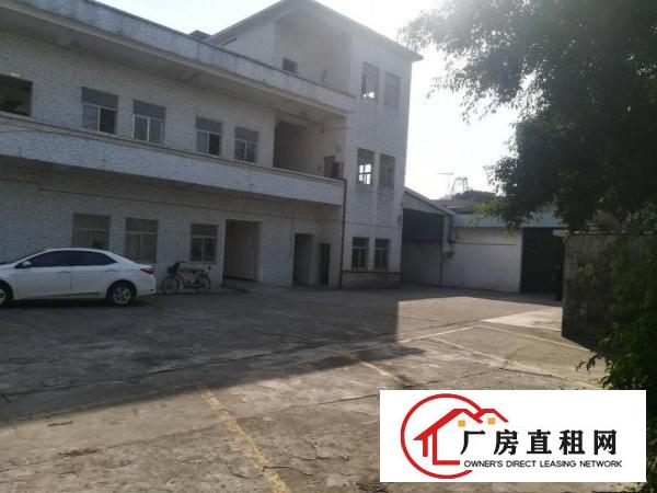 
凤岗2200平米2层独门独院厂房，空地大，招工方便