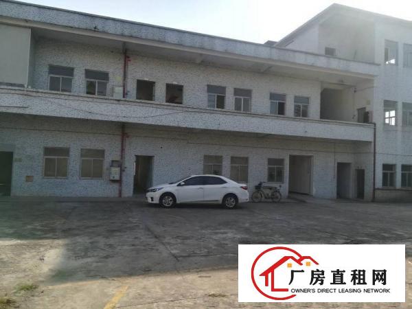 
凤岗2200平米2层独门独院厂房，空地大，招工方便