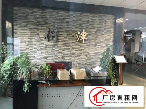 
现成装修一二楼各4000平方